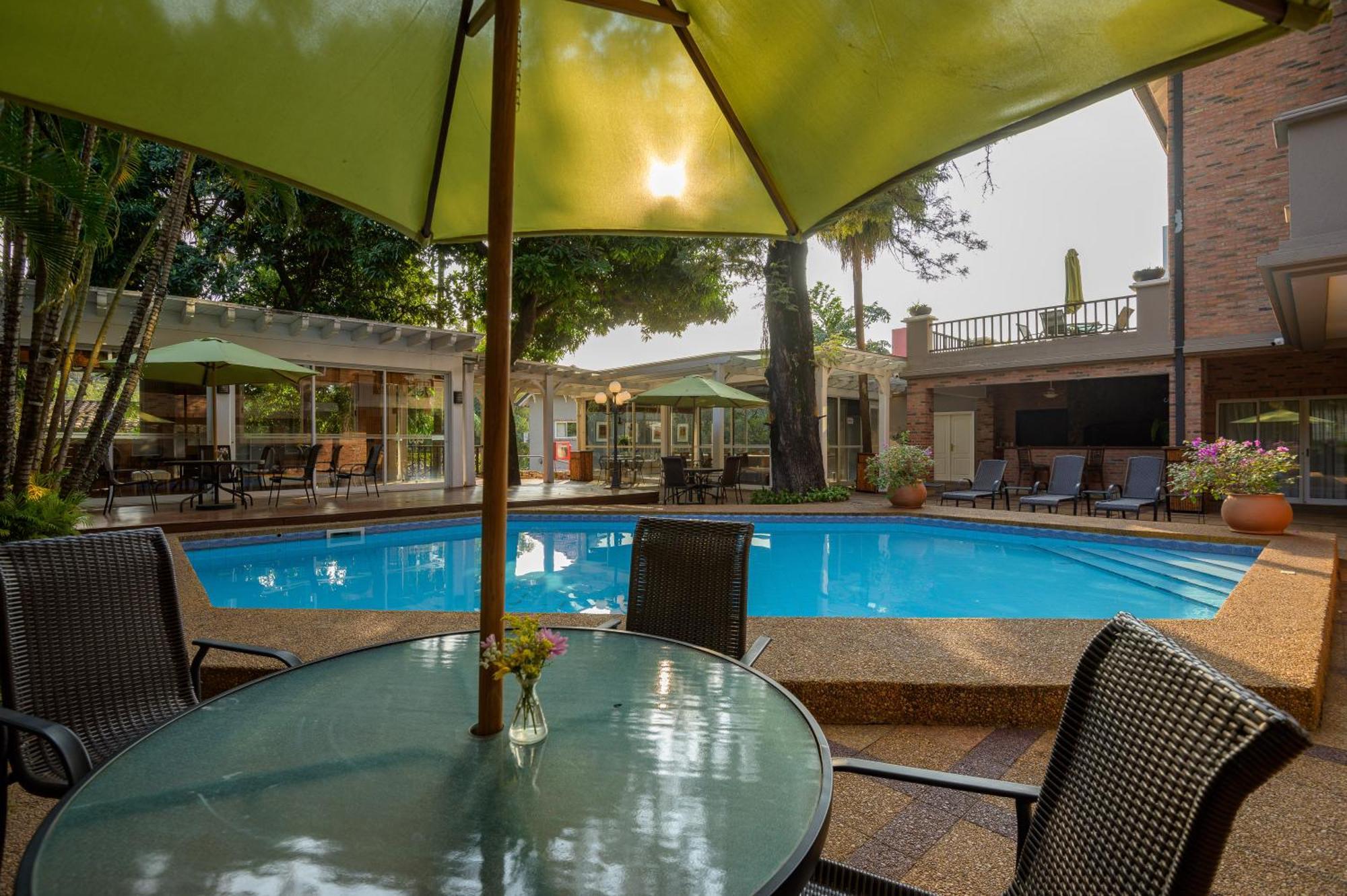 Hotel Villa Morra Suites Ασουνσιόν Εξωτερικό φωτογραφία